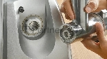 Мясорубка электрическая Bosch MFW68660 черный, 2200 Вт, 4.3 кг/мин, реверс, защита от перегрузки, металлический лоток, насадки - 10, вид 49