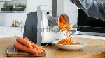Мясорубка электрическая Bosch MFW68660 черный, 2200 Вт, 4.3 кг/мин, реверс, защита от перегрузки, металлический лоток, насадки - 10, вид 47