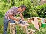 Пилы, Станки Bosch PKS 40 06033C5000 Ручная дисковая пила { 850 Вт , глубина пропила под углом 90°: 0-40 мм, глубина пропила под углом 45°: 0-26 мм. Направляющая пластина 120 х 260 мм, масса 2,