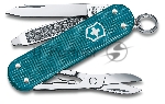 Нож перочинный Victorinox Classic Wild Jungle (0.6221.242G) 58мм 7 функций карт.коробка